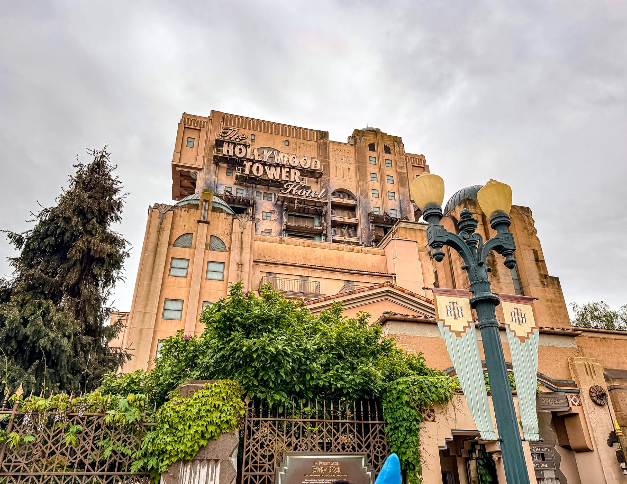 Disneyland Paris Guide (11).png